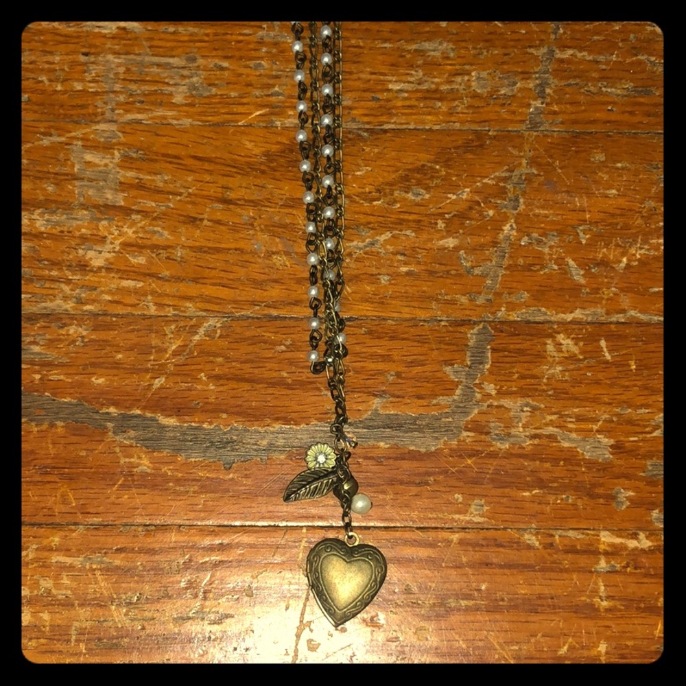 Brass locket with pearls